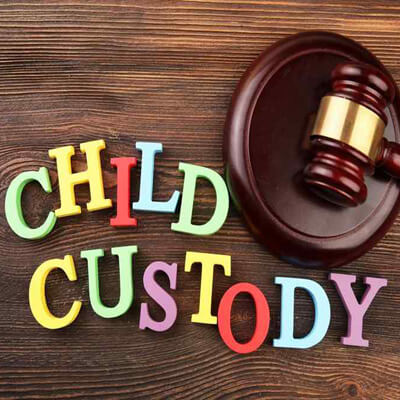 Best lawyer for child custody cases ,advocate sushil kumar kanaujiya